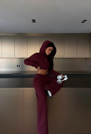 Bordo sportsko-elegantni komplet Stella